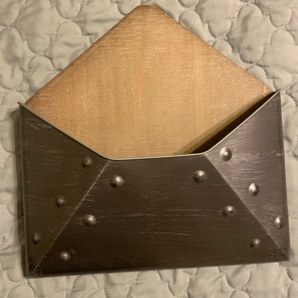 Mail holder